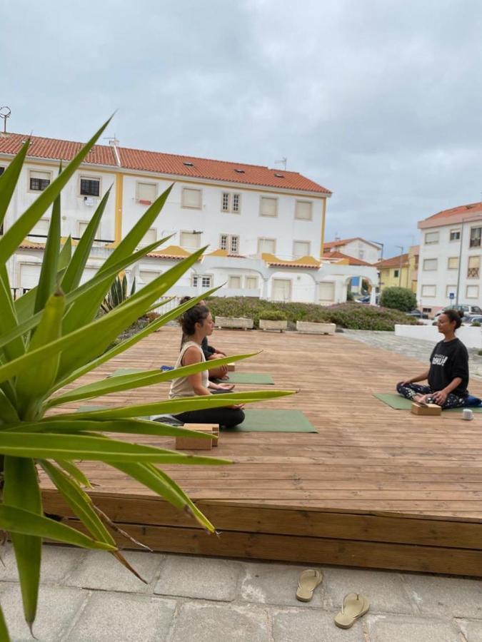 Boa Onda Guesthouse Atouguia Da Baleia Esterno foto